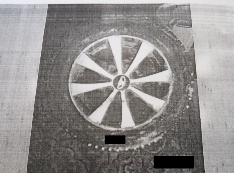 В Серове мужчина снял колеса с машины и решил продать их через Интернет - Фото 2