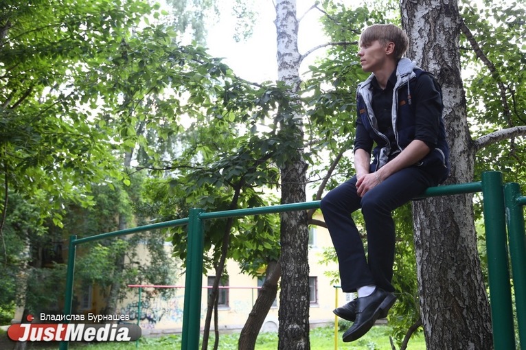 Студент Дмитрий Гомзяков: «Я рассчитывал лежать на пляже, но вот никак». В четверг в Екатеринбурге будут дожди. ФОТО, ВИДЕО - Фото 4