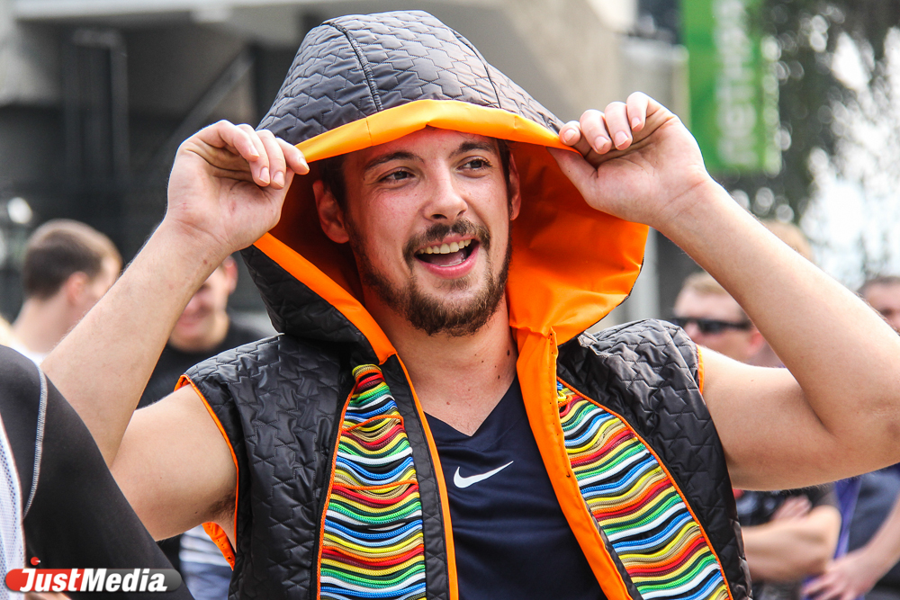 «Оранжевый мяч» в Екатеринбурге собрал более 500 участников - Фото 4