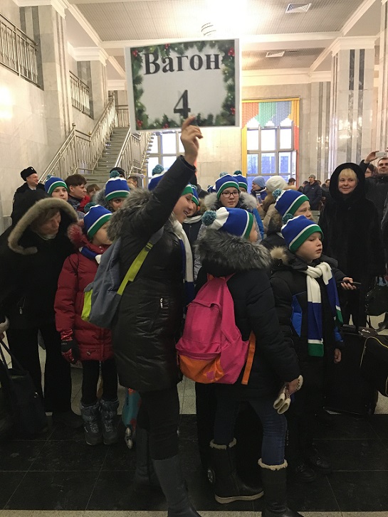  Почти 150 свердловских школьников отправились на Кремлевскую елку. ФОТО - Фото 3