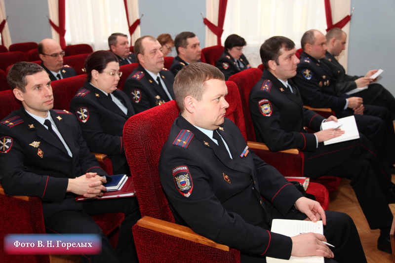 Начальник ГУ МВД области и депутаты Заксобрания обсудили вопросы безопасности в регионе - Фото 4