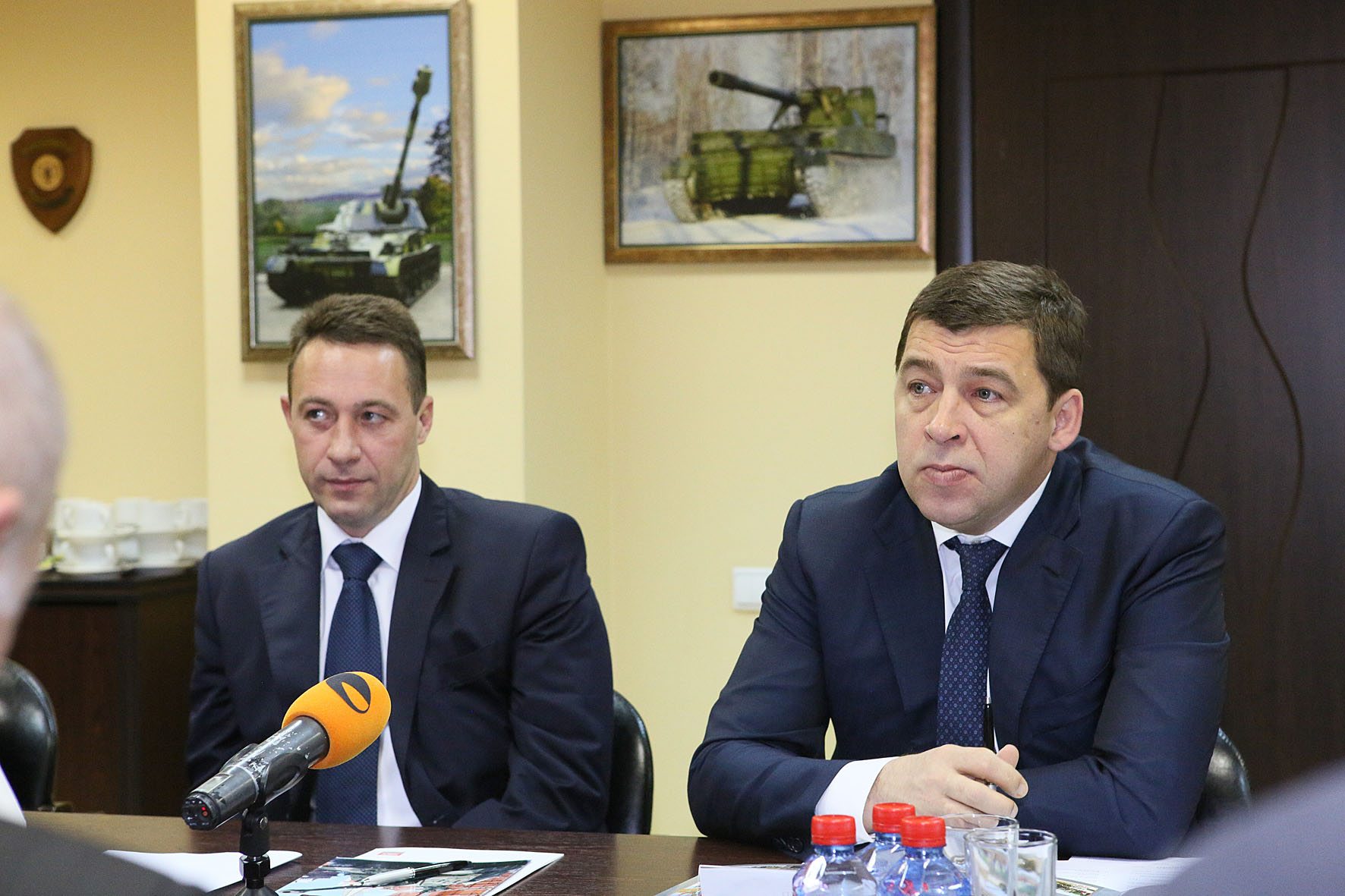 Властные дома пробуют договориться: Куйвашев и Холманских готовы согласовать Якоба на второй срок - Фото 3