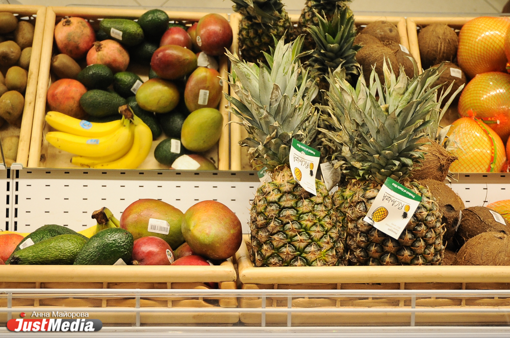 Роспотребнадзор рассказал свердловчанам, как выбирать фрукты, ягоды и овощи, чтобы не отравиться - Фото 3