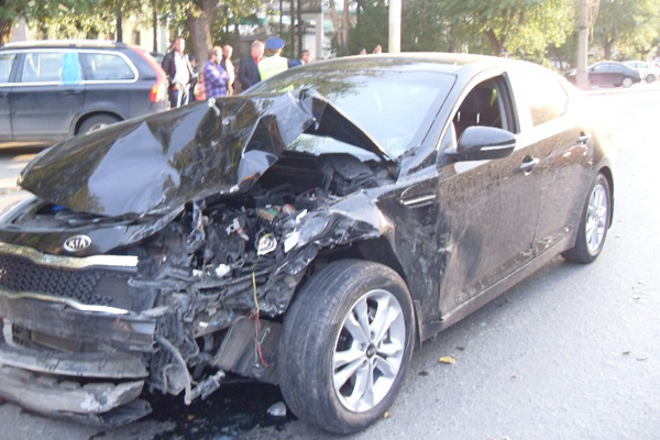 Жертвами двух ДТП в Екатеринбурге стали дети-пассажиры. ФОТО - Фото 7