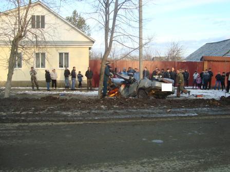 В Невьянске, въехав в столб, погиб водитель «десятки» - Фото 4