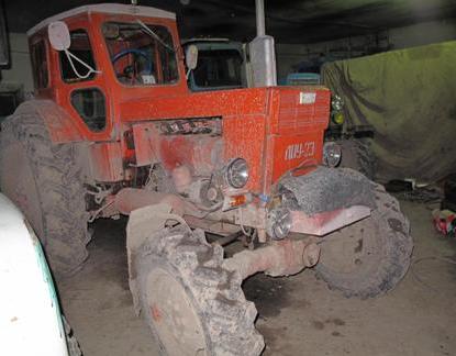 В Первоуральске пьяный водитель сбил двух пешеходов, толкавших сломанный автомобиль - Фото 3
