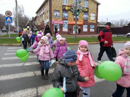 На Среднем Урале дети учили взрослых Правилам дорожного движения - Фото 11