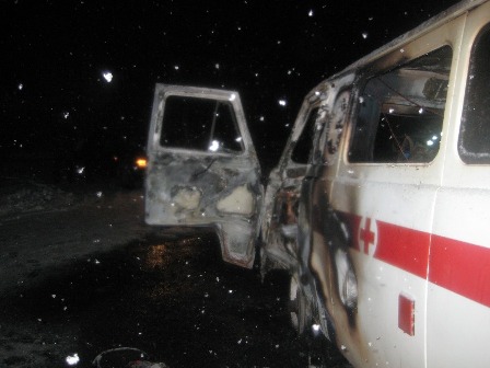 В Балтыме в легковушке сгорели два человека после столкновения со скорой - Фото 3