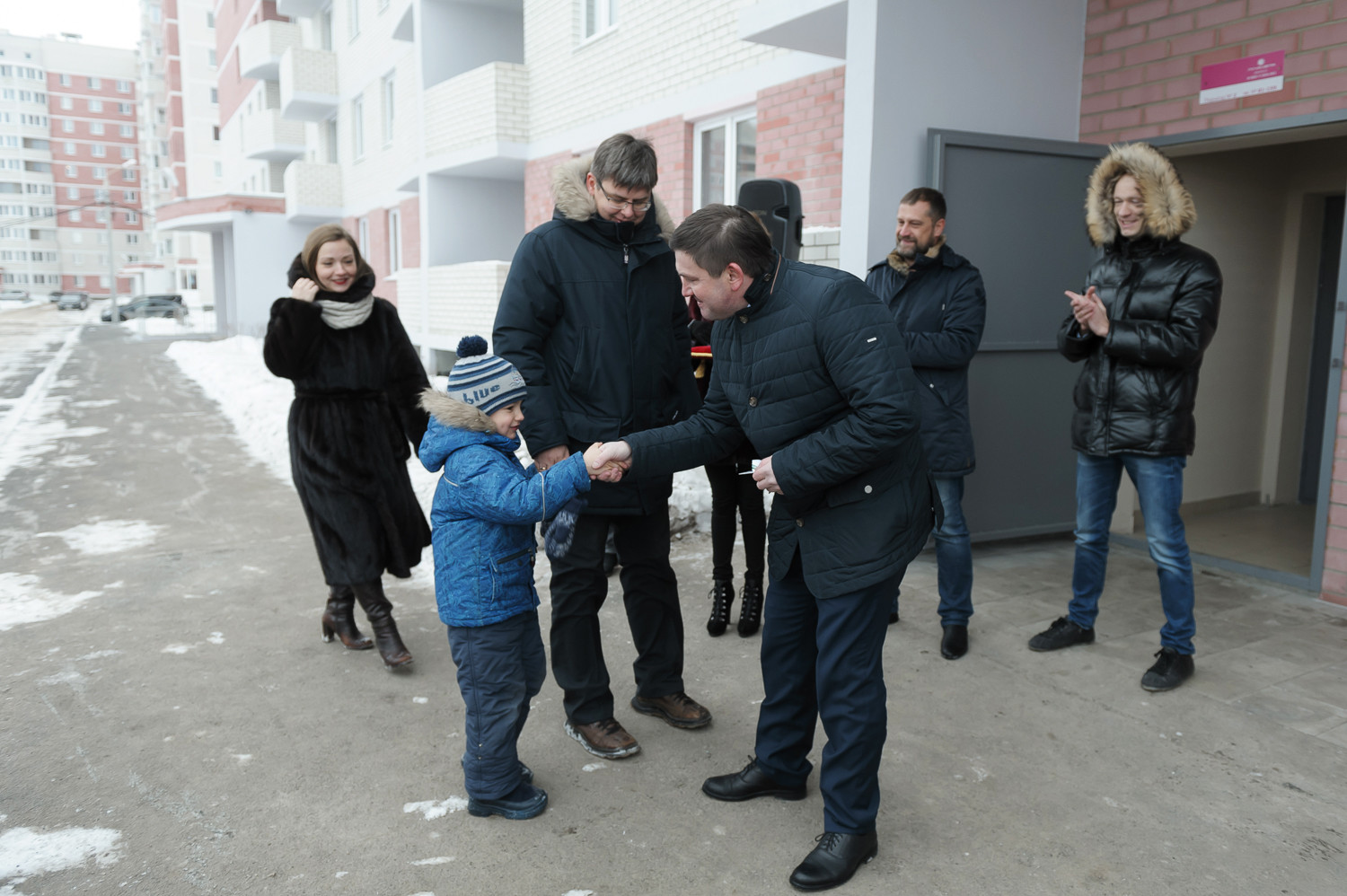 Участники программы «Жилье для российской семьи» получили ключи от дома в Каменске-Уральском - Фото 2