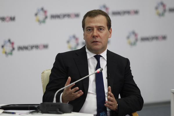 Медведев и Куйвашев обсудили вопросы повышения качества жизни на Среднем Урале - Фото 2