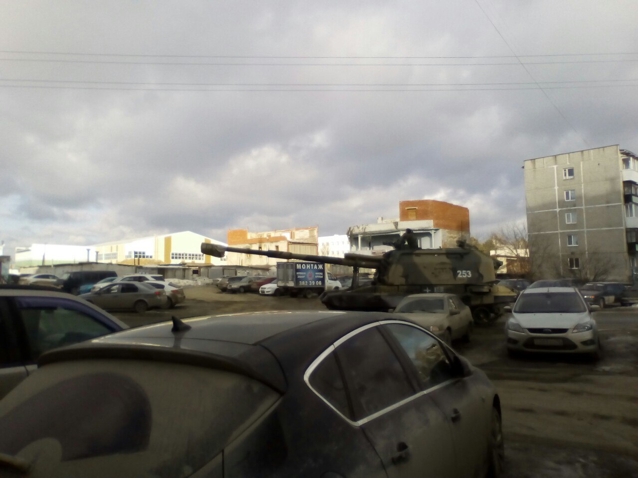 По Екатеринбургу ездят танки. ФОТО - Фото 3