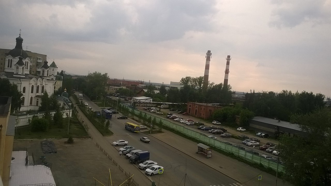 На Екатеринбург обрушился дождь с грозой. Несколько районов остались без света - Фото 4