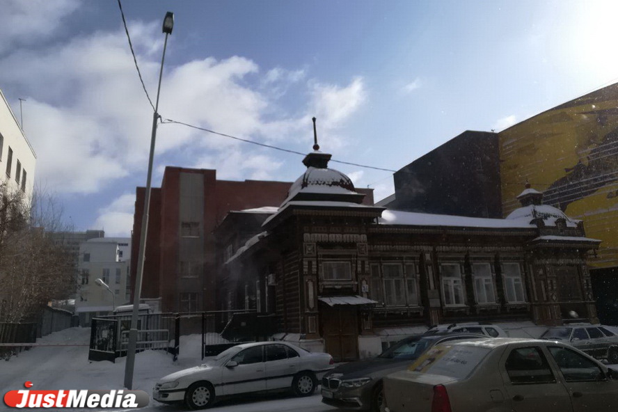  Екатеринбург замело мартовской метелью. ФОТО - Фото 4