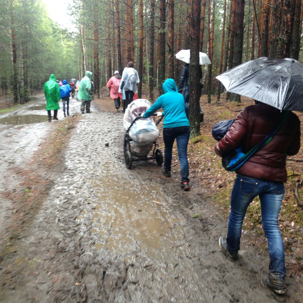 Дождю не удалось испортить «Майскую прогулку» екатеринбуржцев - Фото 3