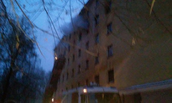 Из общежития на Ленина эвакуировано семьдесят человек. Один из студентов получил ожоги - Фото 4