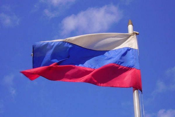 В России отмечают День Государственного флага - Фото 1