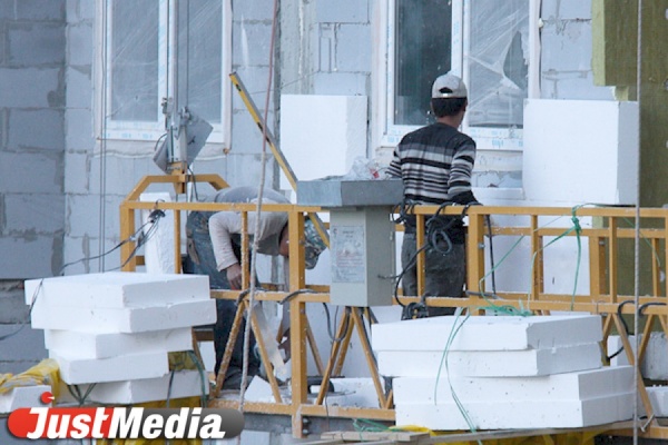 По следам китайской общаги. Власти готовятся сносить многоквартирные дома в Арамиле - Фото 1