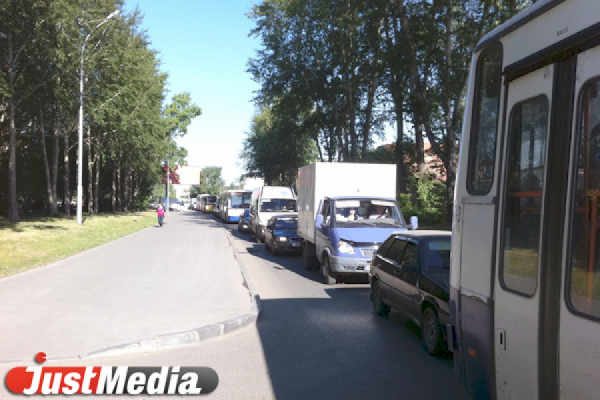 Автобусы изменят схему движения на Сортировке - Фото 1