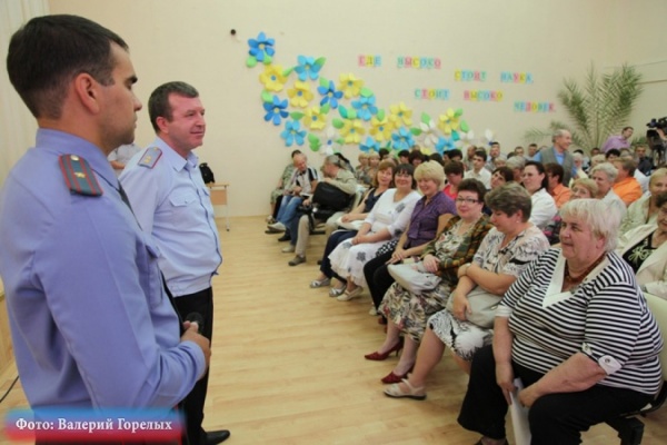 Екатеринбург продолжает выборы лучшего участкового - Фото 1