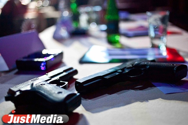 Житель Нижнего Тагила прострелил себе щеку из травматического пистолета - Фото 1