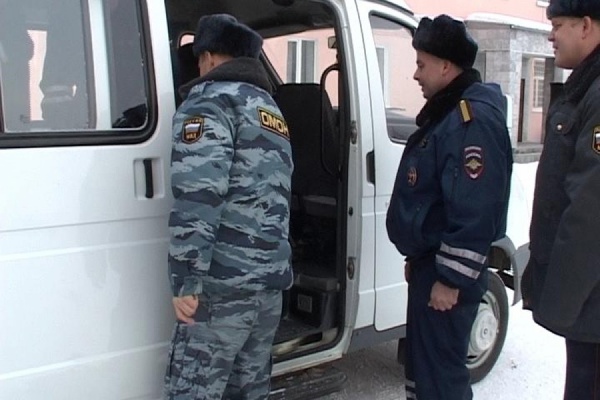 На Северный Кавказ отправились сорок свердловских полицейских - Фото 1