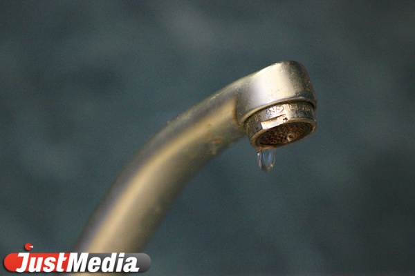 «Водоканал»: питьевая вода в квартирах ухудшается из-за состояния сетей в домах - Фото 1