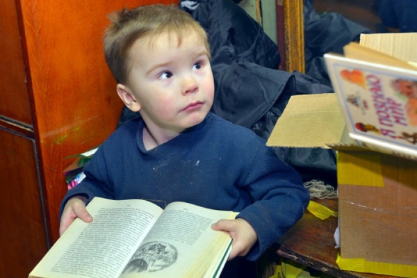 Ново-Тихвинский монастырь собирает подарки в Пасхе для сирот и детей из малоимущих семей - Фото 1