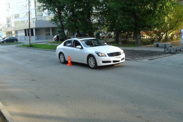 В Екатеринбурге задержан водитель, сбивший десятилетнюю девочку - Фото 1