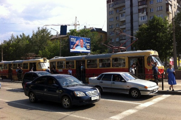 Следователи разыскивают очевидцев ДТП с трамваем, произошедшего 1 августа 2012 года на остановке «Улица Ильича» - Фото 1