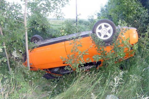 В Камышлове пьяный водитель легковушки погубил водителя и пассажира мопеда   - Фото 1