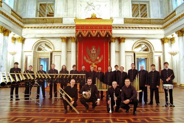 Екатеринбург впервые посетит оркестр виртуозов, аналогов которому нет во всем мире - Фото 1
