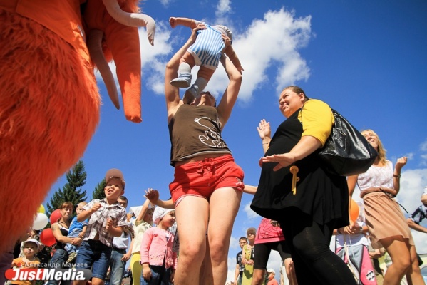 МОТИВ устроит жаркий MEGA DANCE в середине лета - Фото 1