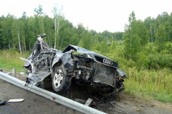 В ДТП на автодороге Екатеринбург—Тюмень погибли два человека - Фото 1