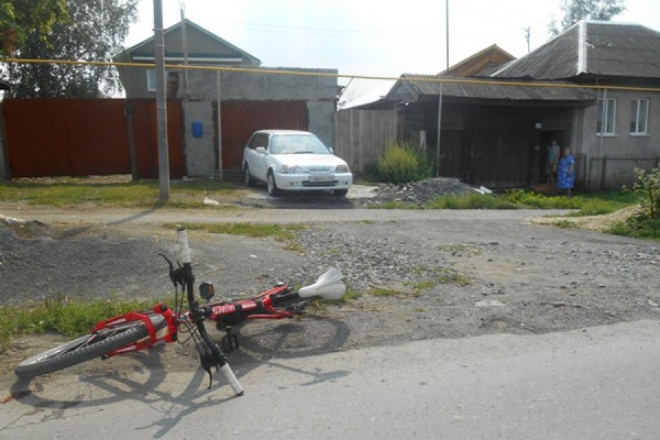 В поселке Шайтанка под Первоуральском «Газель» задавила велосипедиста - Фото 1