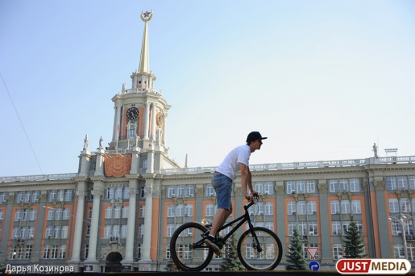 Екатеринбуржцы смогут прокатиться на велосипедах в компании будущих рекордсменов Гинесса - Фото 1