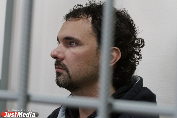 Дмитрий Лошагин оставлен под стражей на два месяца. Обвинение ему пока не предъявлено - Фото 1