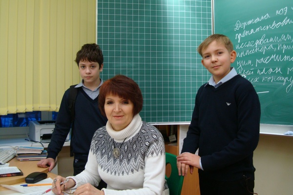 День учителя на Среднем Урале отпразднуют «Большой переменой» с шоколадными фонтанами - Фото 1