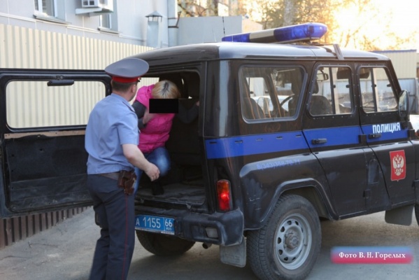 Жительница Среднеуральска, жестоко убившая двух новорожденных детей, предстанет перед судом - Фото 1