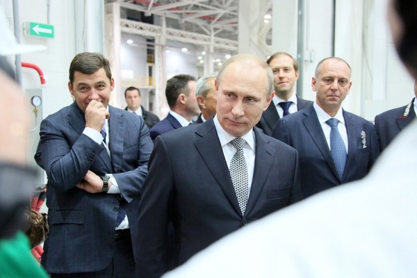 Владимир Путин оценил производство скоростных электропоездов в Верхней Пышме - Фото 1
