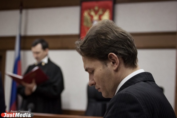 Депутат Киселев собирает подписи за амнистию Максима Петлина  - Фото 1