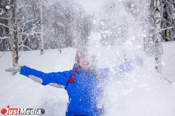 К воскресенью морозы в Екатеринбурге ослабнут, и пойдет снег - Фото 1