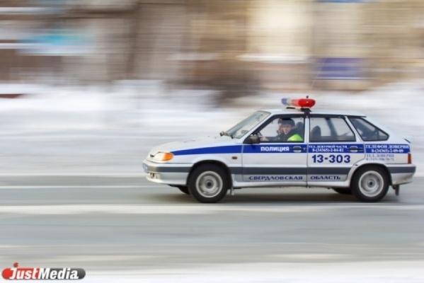 В Екатеринбурге сотрудникам ГИБДД пришлось устраивать погоню за нарушителем - Фото 1