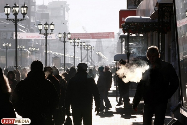 Первые жертвы мороза! В Екатеринбурге семь человек получили обморожение и переохлаждение  - Фото 1