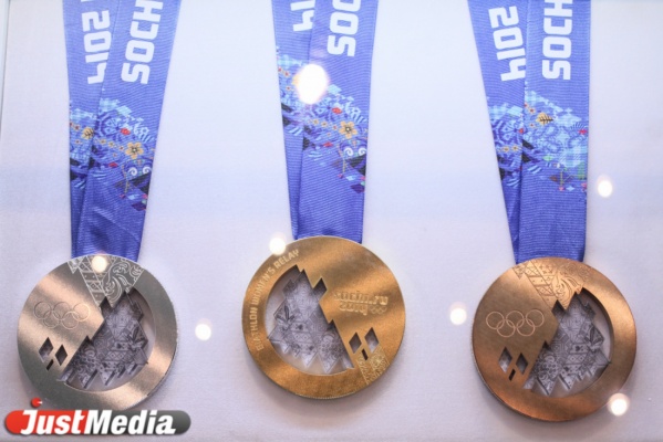 Уральские паралимпийцы сегодня снова с медалями — два «золота» и одна «бронза» - Фото 1