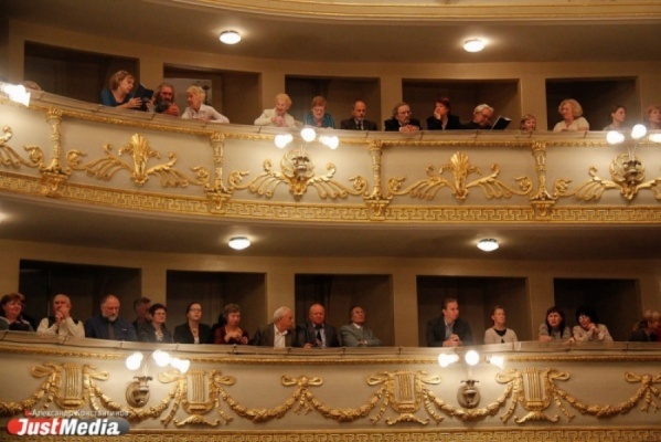 На концерте в честь Уральской консерватории на сцену Оперного театра одновременно выйдут двести человек - Фото 1