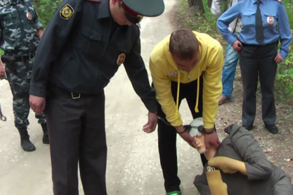 В Екатеринбурге вынесен приговор убийцам стажера полиции - Фото 1