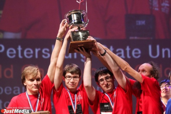 Чемпионами мира по программированию вновь стали питерские студенты - Фото 1