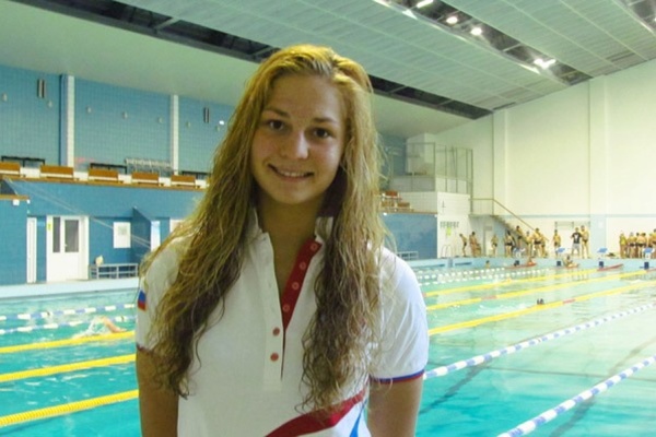 Екатеринбургская спортсменка взяла пять медалей на чемпионате страны по плаванию - Фото 1