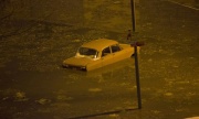 В Чкаловском районе ледяной потоп! Затопило несколько легковых машин