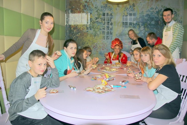 Ребята из детских домов Екатеринбурга нашли новогоднее настроение - Фото 1